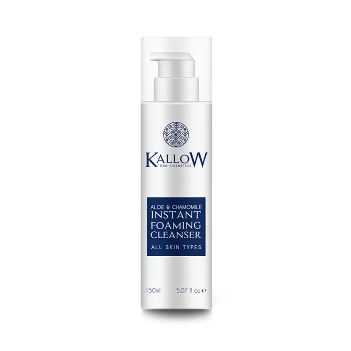 ALOE & CHAMOMILE INSTANT FOAMING CLEANSER